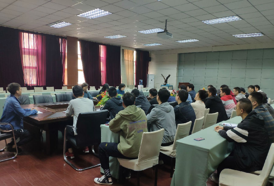 柠檬导航
开展2019届学生毕业季系列活动动员大会.jpg